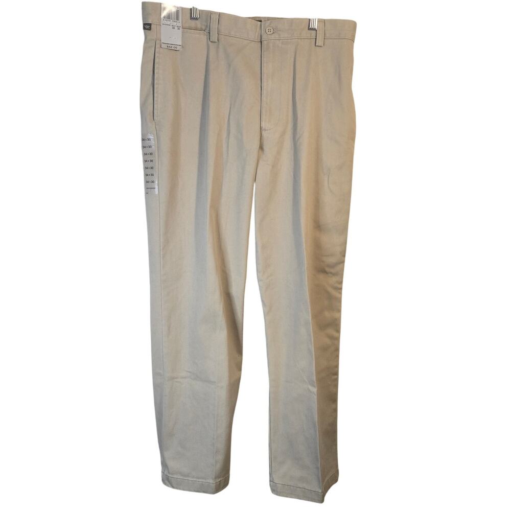 NWT Dockers 34x30 Cream/Beige/Light Khaki Relaxed Fit Authentic Twill Pants